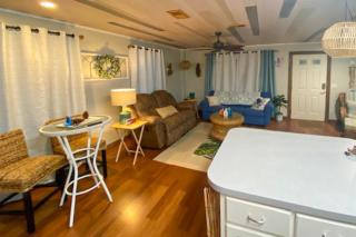Panama City Cottage Comfort - 9