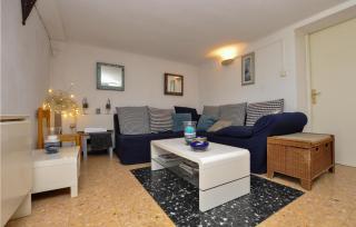 2 Bedroom Nice Apartment In Cogolin - Cogolin - 8