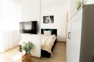 PiotrApartments - Wilcza Luxury Apartments in City Centre - Varsovie - 2