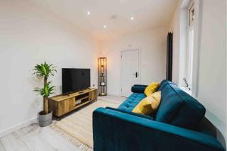Modern 2 bed flat near Wembley Stadium - London - 9