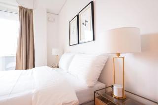 Executive Suite w/ Rooftop Pool - Vienna - 4