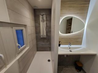 Superbe T2 lumineux en centre-ville - parking - 3