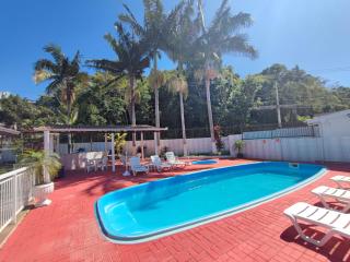 BRUNO KLEMTZ DK4 CASA PISCINA CHURRASQUEIRA SINUCA 3 AR WIFI 3 VaGAS 3 DORM - Itapema - 2