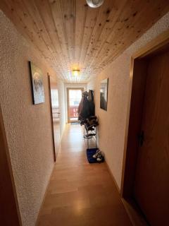 Schöne Unterkunft mit Parkplatz und Bikergarage ohne Küche - 1