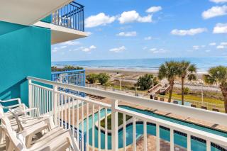 Sunny and Bright Oceanfront Condo in Atlantica Resort near Boardwalk - Myrtle Beach - 9