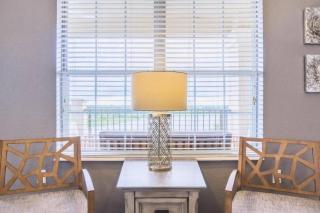 Stylish Vista Cay Lakeview Elegance Near all Theme Parks, and walk to the Convention Center - Orlando - 2