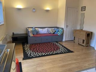 CV225AA Ground-Floor Flat Near Rugby School Self Check-in - Rugby - 3