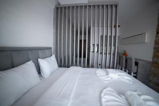 NLux 10 Apartment - 2