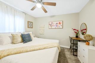 *Lux Modern Townhome * Downtown* King Beds * Duke* - Durham - 8