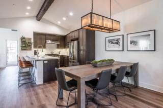 Creekhouse 1551 - 4