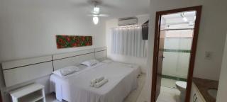 Casas no Residencial Mont Sião com 2 ou 3 suítes (todas com ar condicionado) condomíno a poucos metros da praia de Taperapuã (Axé Moi), com 2 piscinas adulto, 2 infantil, sauna e 2 portarias, casas com internet privativa 300MBPS - Porto Seguro - 4