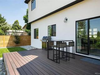 New! Pure Luxury W Private Pool/Spa & Game Center! - Arvada - 6