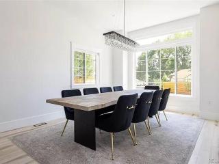 New! Pure Luxury W Private Pool/Spa & Game Center! - Arvada - 7