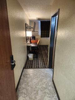 Bison Plains Lodge - Moorhead - 5