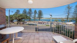Kookaburra Court Unit 1 Bulcock Beach QLD - Caloundra - 0