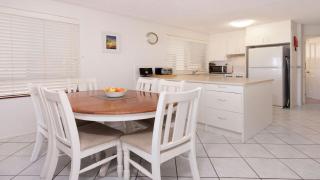 Kookaburra Court Unit 1 Bulcock Beach QLD - Caloundra - 5