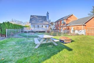 Pet-Friendly Rockaway Beach Home with Fire Pit! - Rockaway Beach - 9