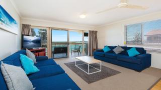 Kookaburra Court Unit 5 Bulcock Beach QLD - Caloundra - 6