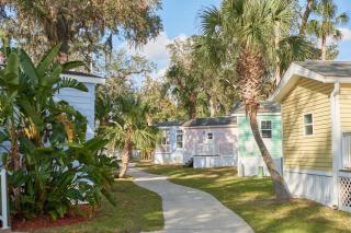 Tropical Palms Resort - Orlando - 6