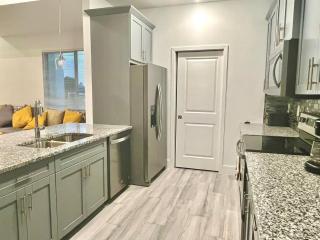 New house with canal view in Cape Coral - Cape Coral - 7