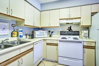 Gulf Shores Condo with Pool Access Steps to Beach! - Gulf Shores - 4
