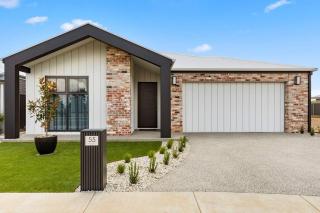 Golf fronted getaway Silverwoods - Yarrawonga - 5