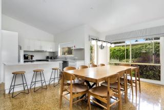 Invy Surf Hideaway - 4