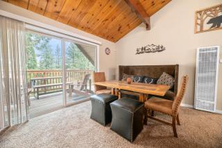 Lakeview Trout N About - Walk to Lake, Close to Village & Slopes - 3