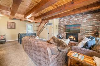 Lakeview Trout N About - Walk to Lake, Close to Village & Slopes - 2