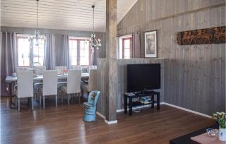 5 Bedroom Beautiful Home In Rauland - Rauland - 1