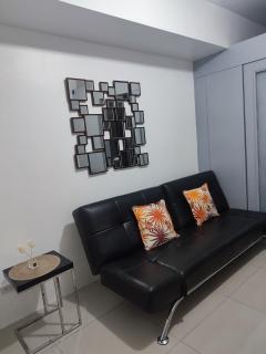 Sea Residences MOA Complex - Ruffa's Condotel - 1