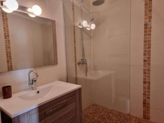 Appart 6 pers, balcon sud, coeur station, animaux admis, parking, WiFi, lave-vaisselle - FR-1-393-87 - 2