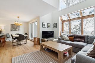 Slopeside in Okemo - Beautifully Renovated Spacious Family Townhouse townhouse - Ludlow - 9