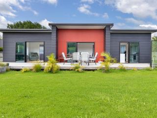Mangawhai Monarch - Mangawhai Heads Holiday Home - 0
