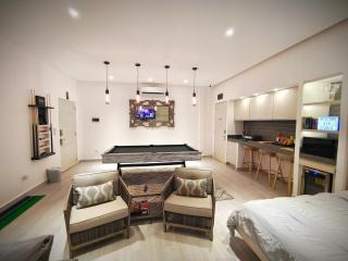 1st Luxury Warehouse - Cancún - 5