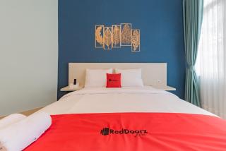 RedDoorz Plus near Surapati Core - Bandung - 6