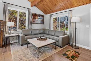 Ski Run Retreat - Close to Lake and Slopes - 5