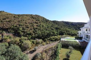 Riverside Benahavis Holiday Rental Apartment - Benahavís - 3