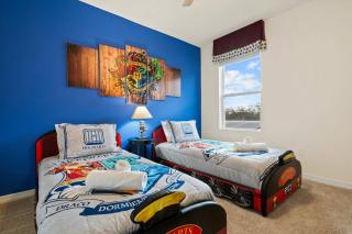 Solterra Resort 7 Bedroom Home with Pool (2207) - Davenport - 2