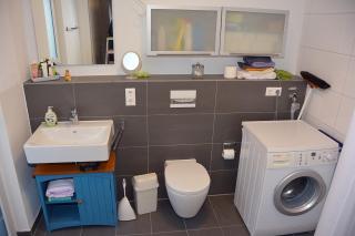 ZuHause Wohnprojekt - Double with private Bathroom - 7