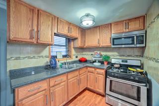 Chicago Gem Near Subway about 5 Mi to Downtown - 2