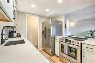 2 Mi to Old Town Home with Pool Access and Patio - Scottsdale - 1