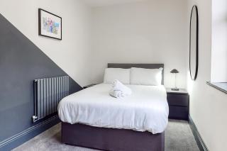 Wrights Terrace - Air Host and Stay - 4 Bedroom - Liverpool - 3