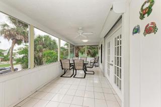 Dreamscape: North End Pool Home, 2 Blocks to Beach by Anna Maria Life Vacation Rentals - 5