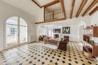Charmante Maison de 240 m2 avec bâtisse supplémentaire indépendante - - 5