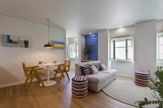 Boutique Rentals- SEA Breeze Apt - Porto - 0
