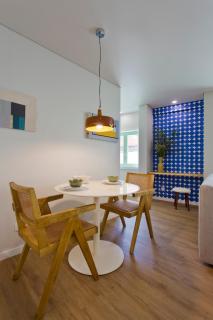Boutique Rentals- SEA Breeze Apt - Porto - 6
