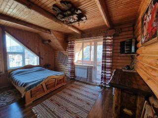 Гуцульська хата - 1