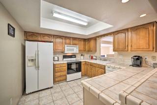 3 Mi to Lake Havasu Home with Patio - 9