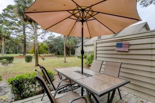 188 The Greens 2 BR Shipyard Golf Condo - Hilton Head Island - 3